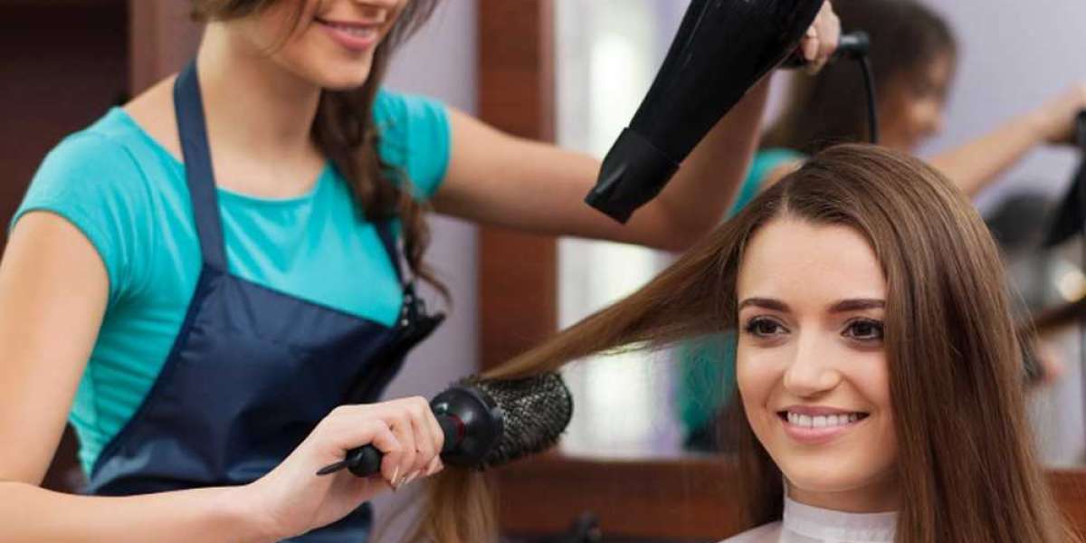 Beautician Courses in Chandigarh