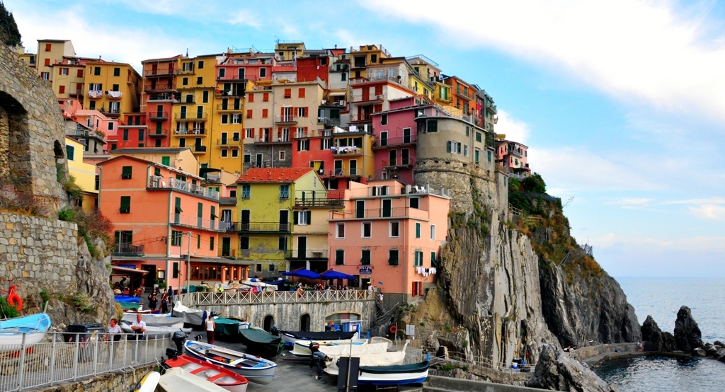 Cinque Terre Vacation: Coastal Charms and Captivating Adventures