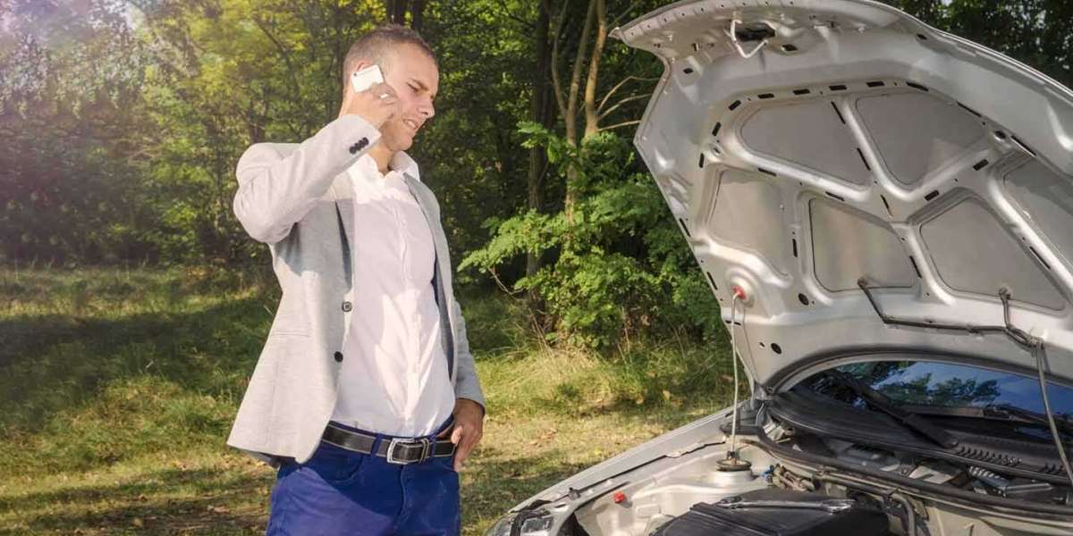 Why Every Driver Needs a Reliable Roadside Assistance Service?