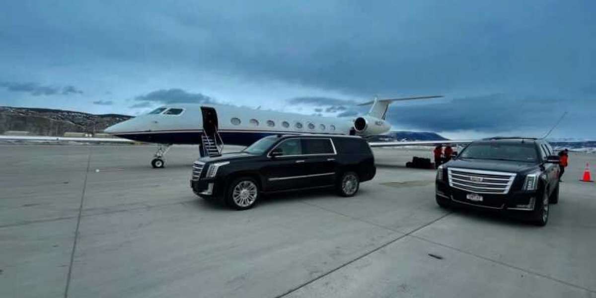 Reliable Airport Transportation in Aspen with Snow Flake Limo