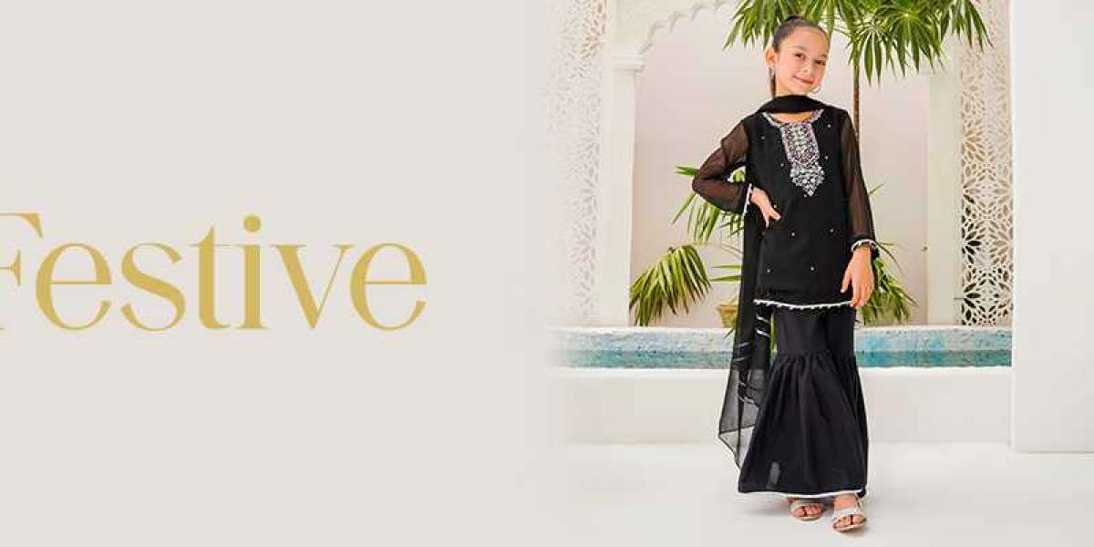 Step Up Your Style with Our New Arrivals of Summer Pakistani Dresses