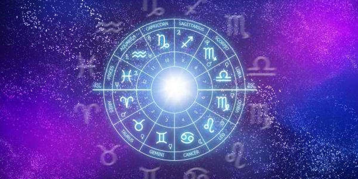 Famous Astrologer in Ahmedabad: Unlock the Secrets of Your Future