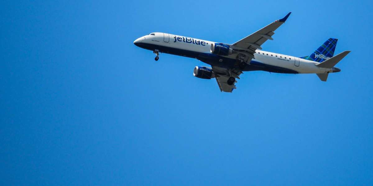 What is the Cheapest day to Fly on JetBlue?