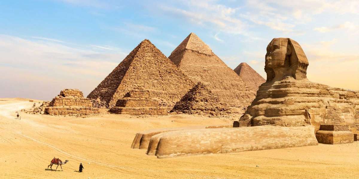 Experience Egypt in Style with Our Exclusive Holiday Packages