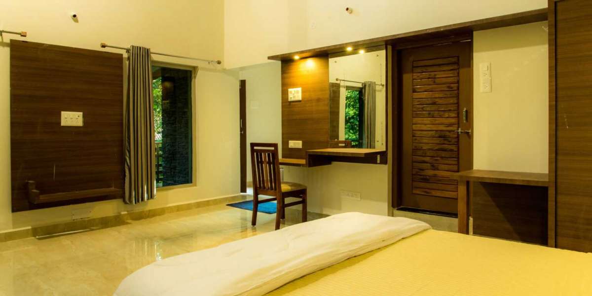 Which is the best resort to stay in in Dandeli?