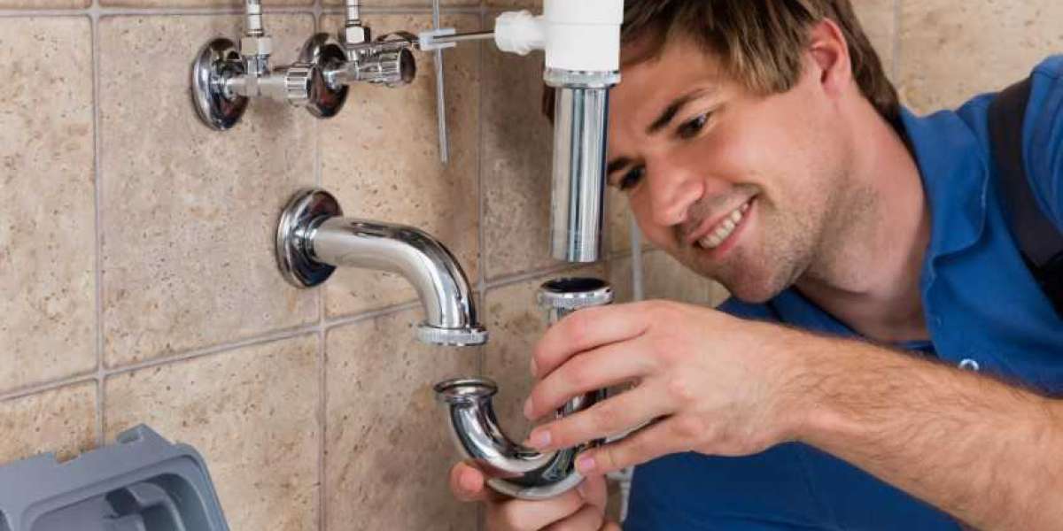 Best Ways to Save Money When Hiring a Plumber Near Me