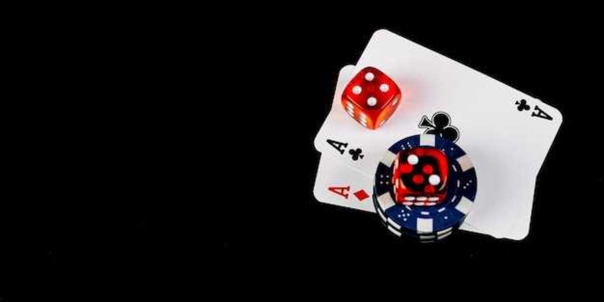 The Role of Blockchain and Cryptocurrency in Poker Game Development