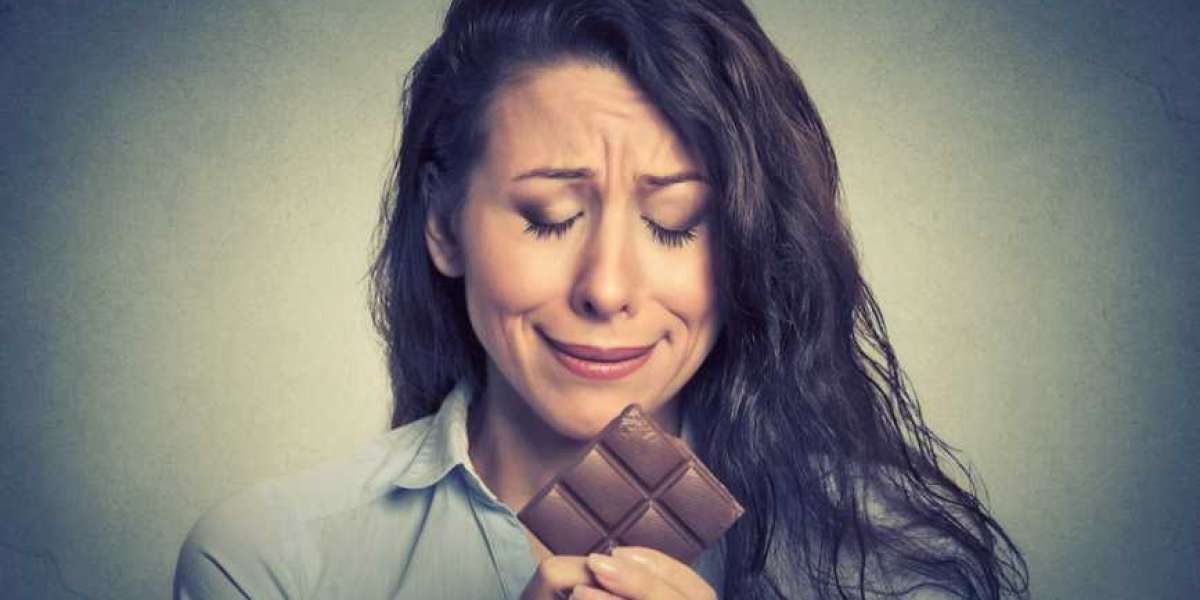 Craving Control: How Protein Bars Can Support Your Weight Loss Journey