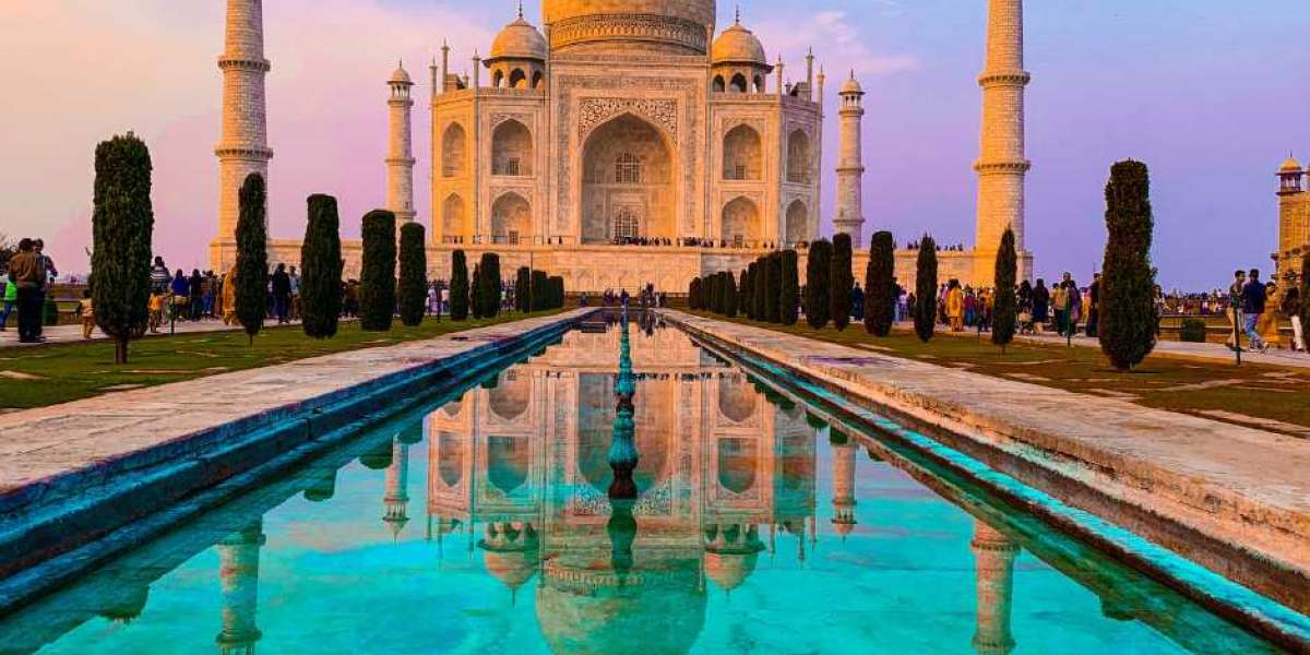 Viaggiare in India: Un'Avventura Indimenticabile con Indiamagica Tours