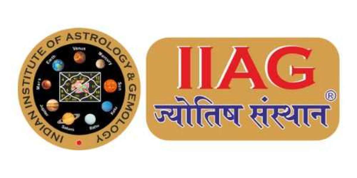 What Does the Vastu Course at IIAG Jyotish Sansthan Cover?